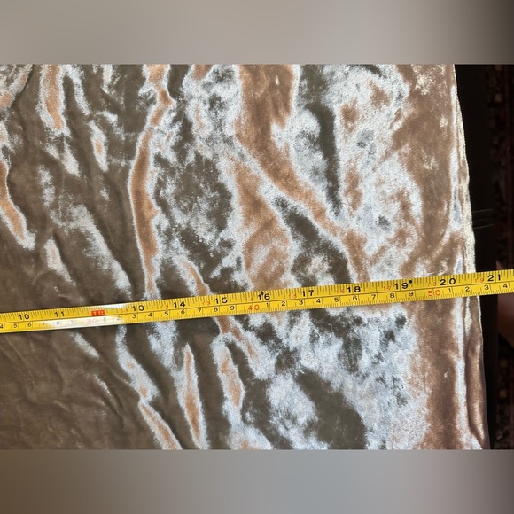 VELVET Soft and Thick Silky Mint Green Oversize Scarf/Wrap  - Picture 5 of 6